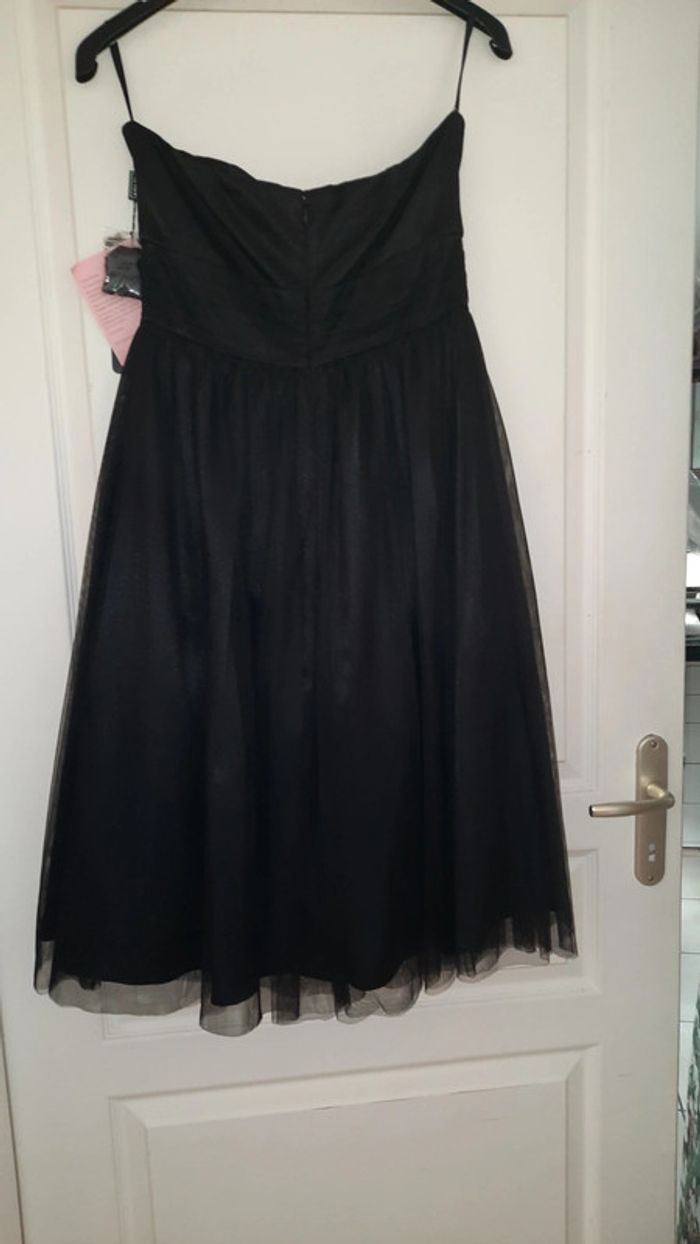 Superbe robe Apart - photo numéro 4