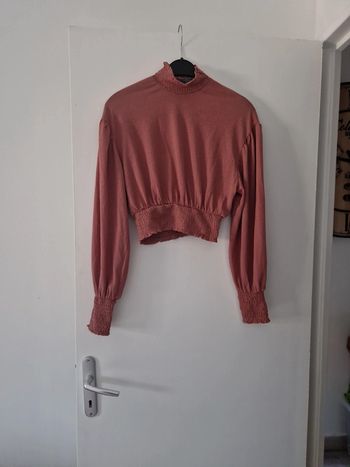 Blouse top court manche longue femme col montant vieux rose TBE taille XS bershka