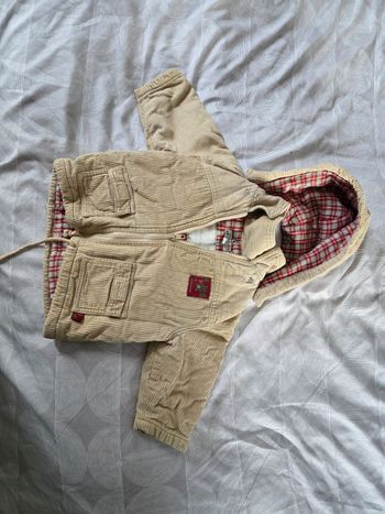 Manteau avec capuche amovible