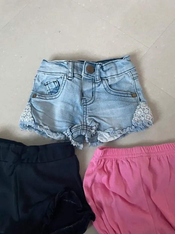 3 shorts - photo numéro 3