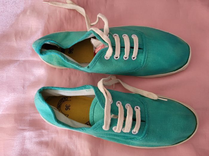 sneaker toile verte t 36 - photo numéro 2