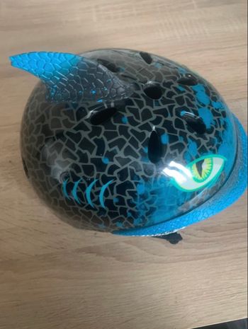 Casque enfant Raskullz - Modèle "Shark Attax" (Requin)
