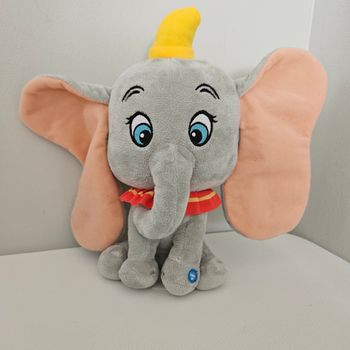 Peluche dumbo disney interactive