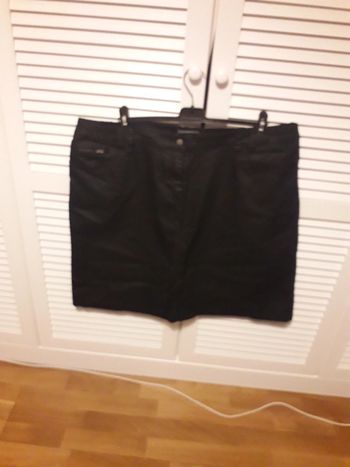 Mollom jupe noir taille 52