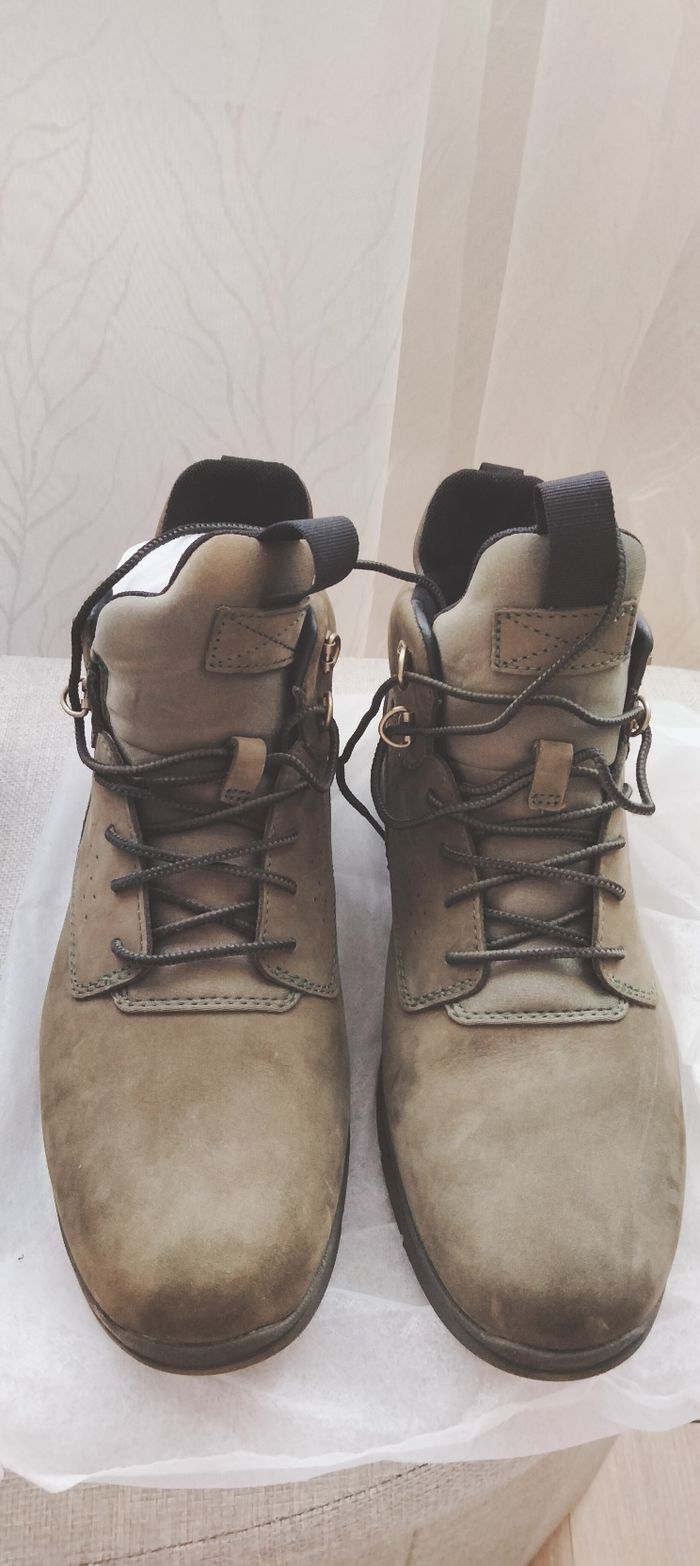 TIMBERLAND NEUVES TAILLE 40 - photo numéro 7