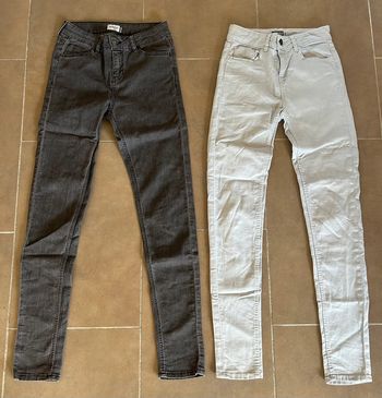 Lot 2 jeans skinny taille 32 (13/14 ans)