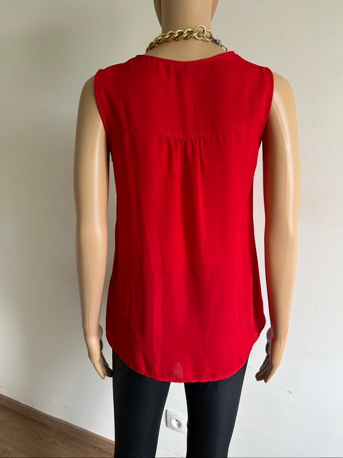 Blouse rouge sans manches avec dentelle Morgan taille 36 comme neuve - photo numéro 5
