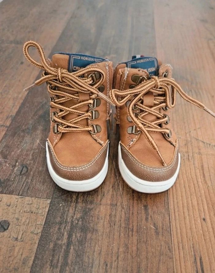 Basket Chaussures montantes bébé garçon pointure 21 - photo numéro 4