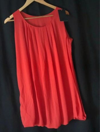 Jolie robe été légère taille L 40 neuve étiquettée