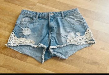Short en jean et dentelle Zara