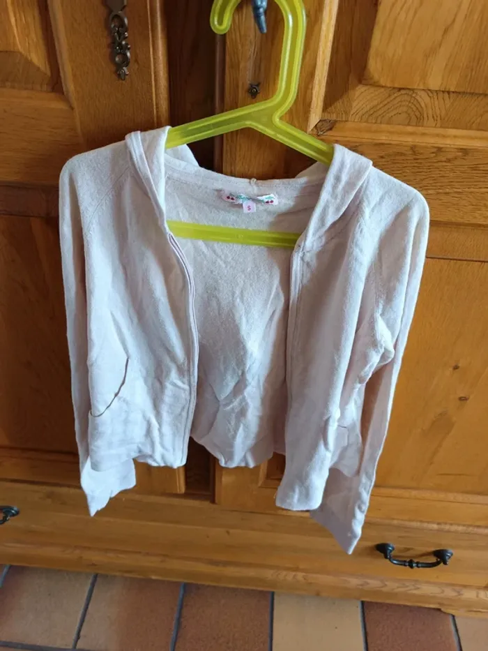Gilet à capuche - photo numéro 2