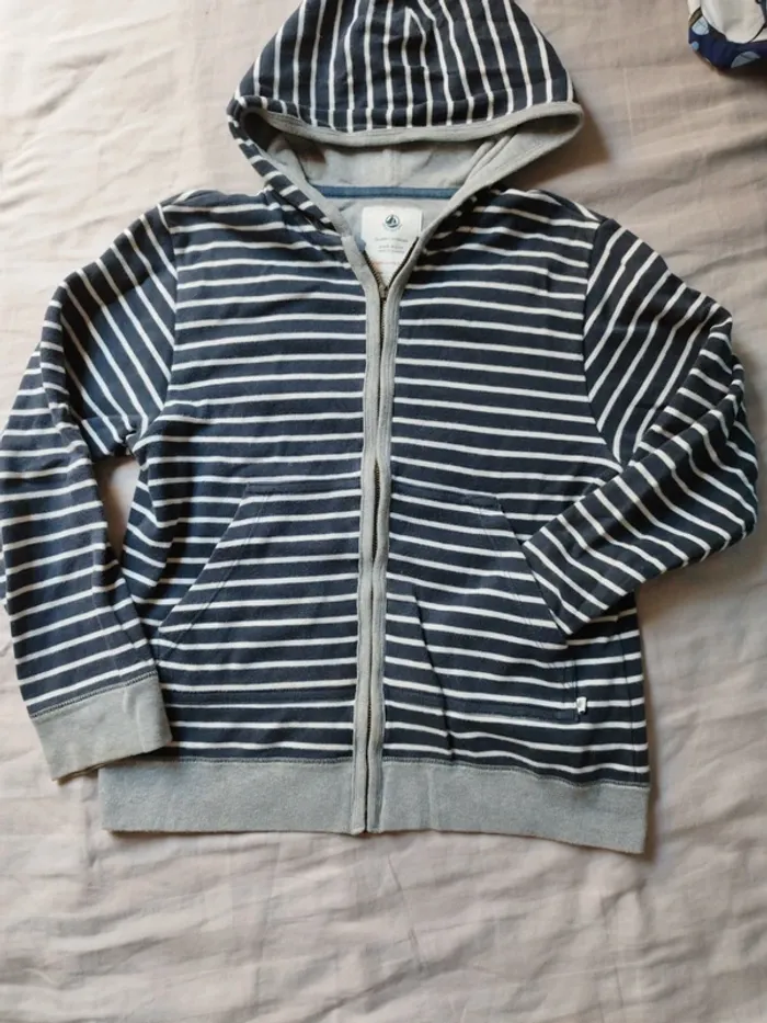 Gilet à capuche zippé petit bateau 10 ans