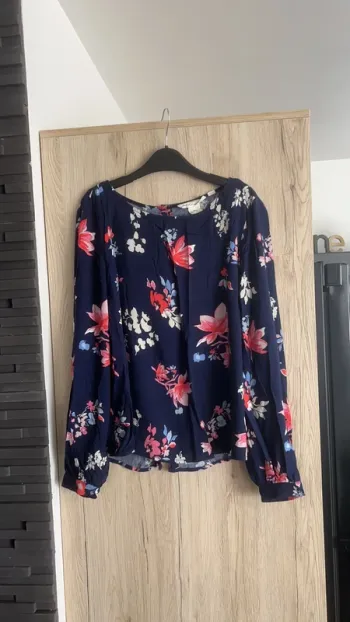 Blouse à fleurs manches longues