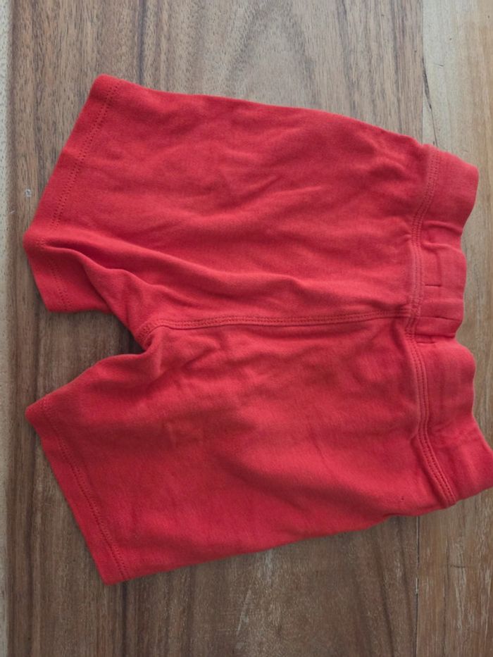 Short rouge 4 ans - 104 cm Skate - photo numéro 2