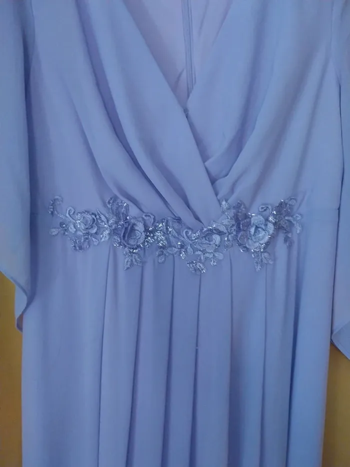 Robe cérémonie couleur lilas xl ou 44 - photo numéro 2