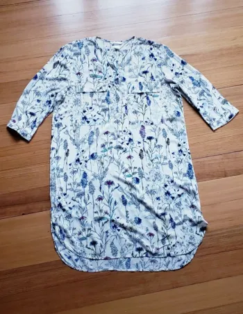 Robe chemise ample H&M fleurie floral femme printemps été
