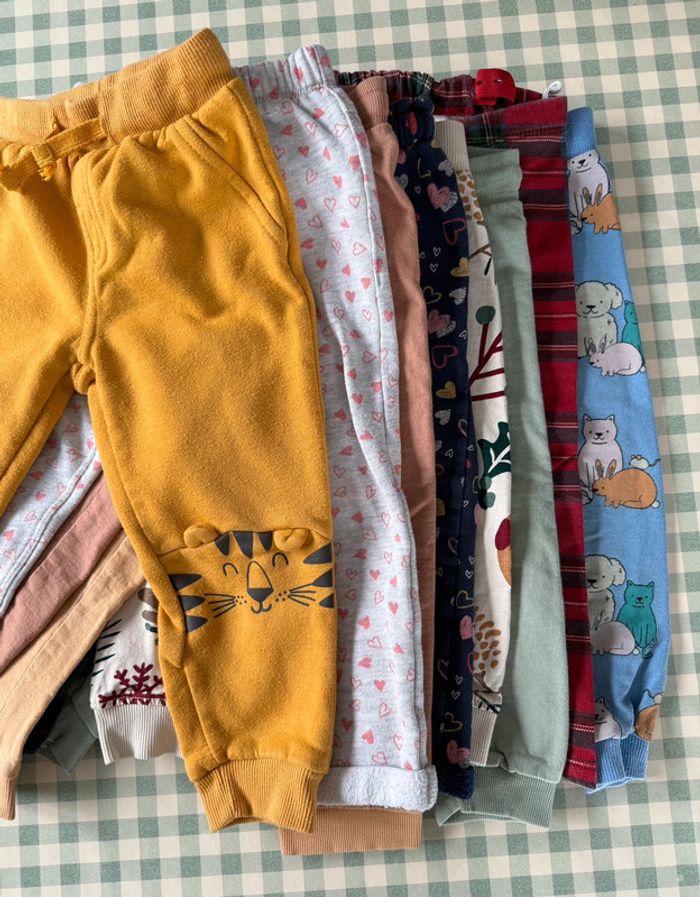 Lot de 14 sweats et 9 pantalons enfant taille 86/92cm - photo numéro 10