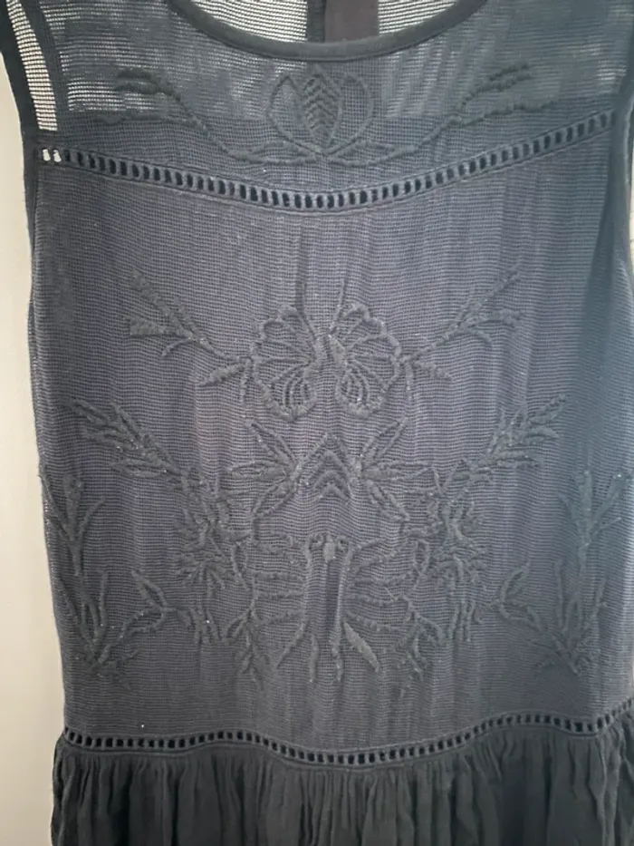 Robe en dentelle IKKS en S - photo numéro 2
