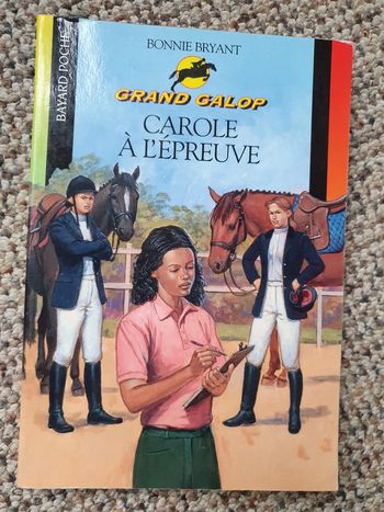 Livre Carole à l'épreuve collection grand galop