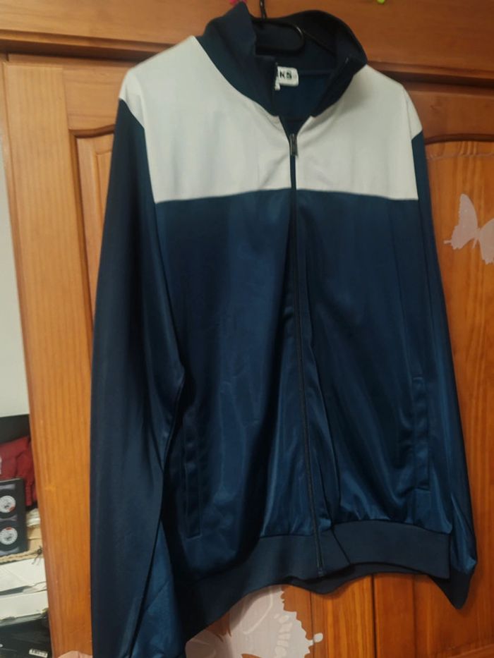 Veste creeks