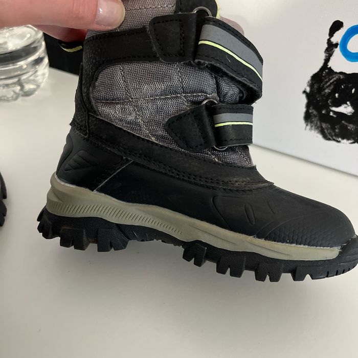 Ensemble combinaison + bottes de neige - photo numéro 5