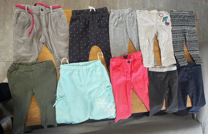 Lot vêtements bébé fille 12 mois - photo numéro 3