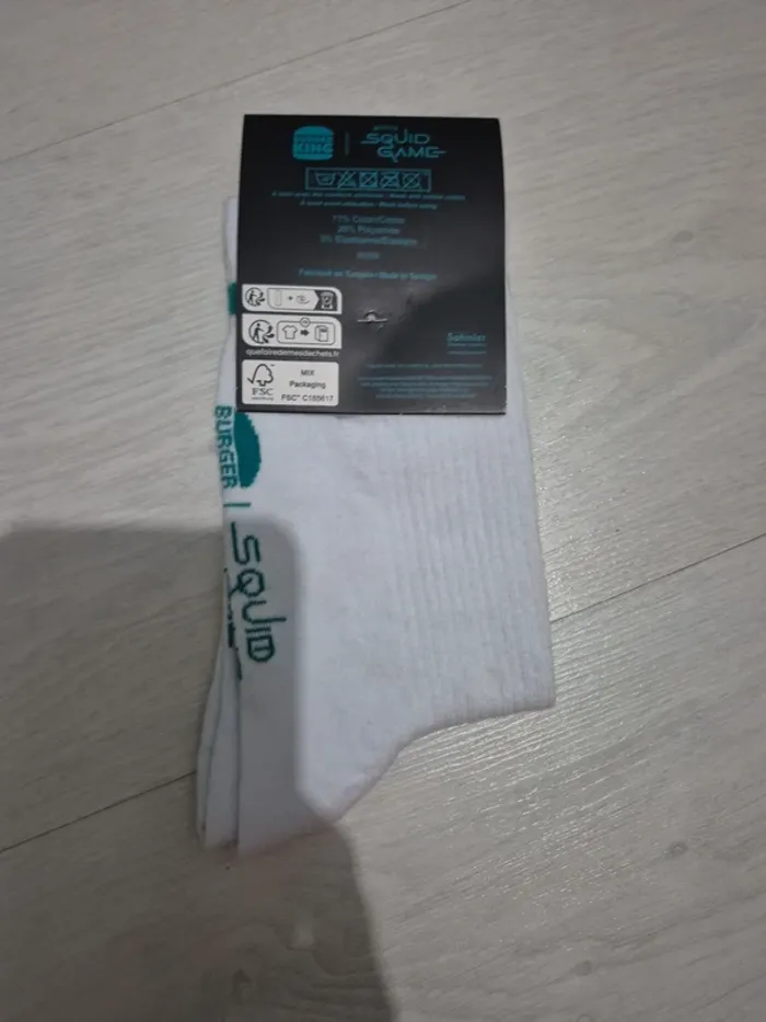 Chaussettes neuve squid game - photo numéro 4