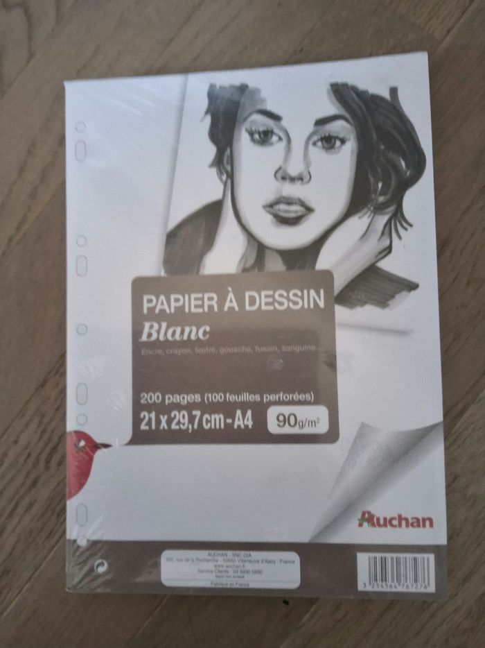 Papier à dessin