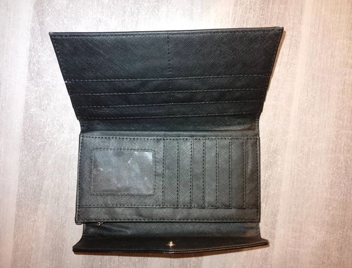 Pochette noire - photo numéro 3