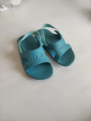 Claquettes piscine