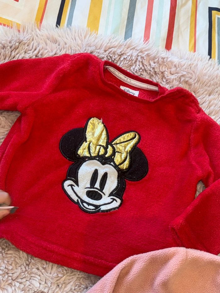 Deux pull Disney - photo numéro 2