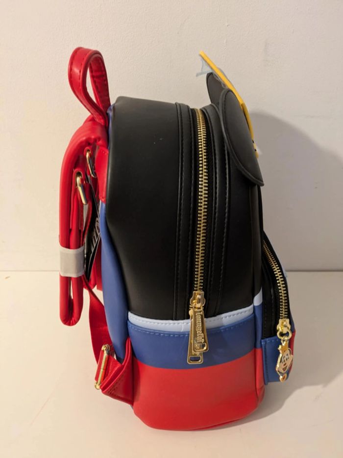 Sac à dos Loungefly Minnie "Brave Little Tailor" - photo numéro 4