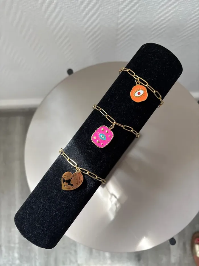 Bracelet