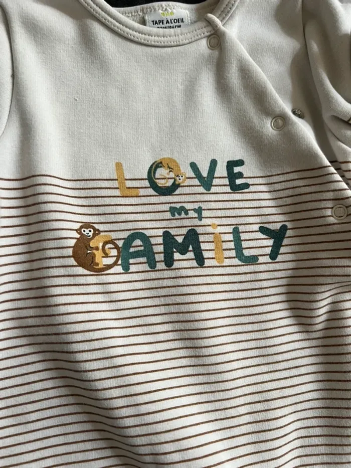 Pyjama tape à l’œil - photo numéro 2