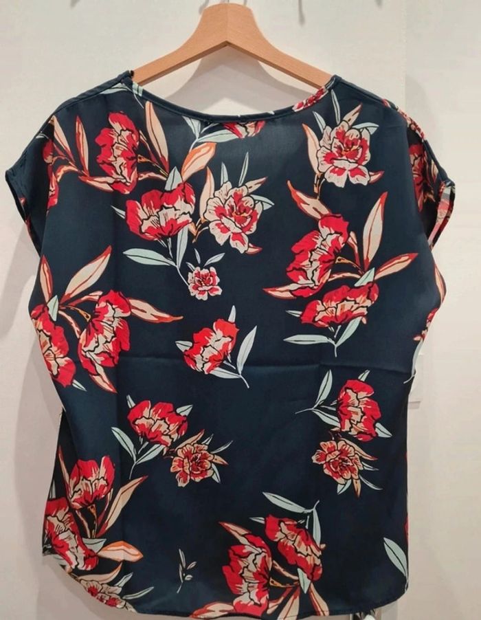 Blouse imprimé floral, manches courtes taille 40 - photo numéro 4