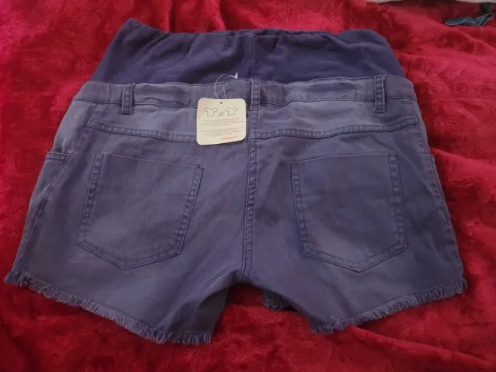 Lot de short de grossesse taille 34 - photo numéro 6