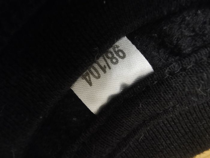 Pull sweat dinosaure - photo numéro 2