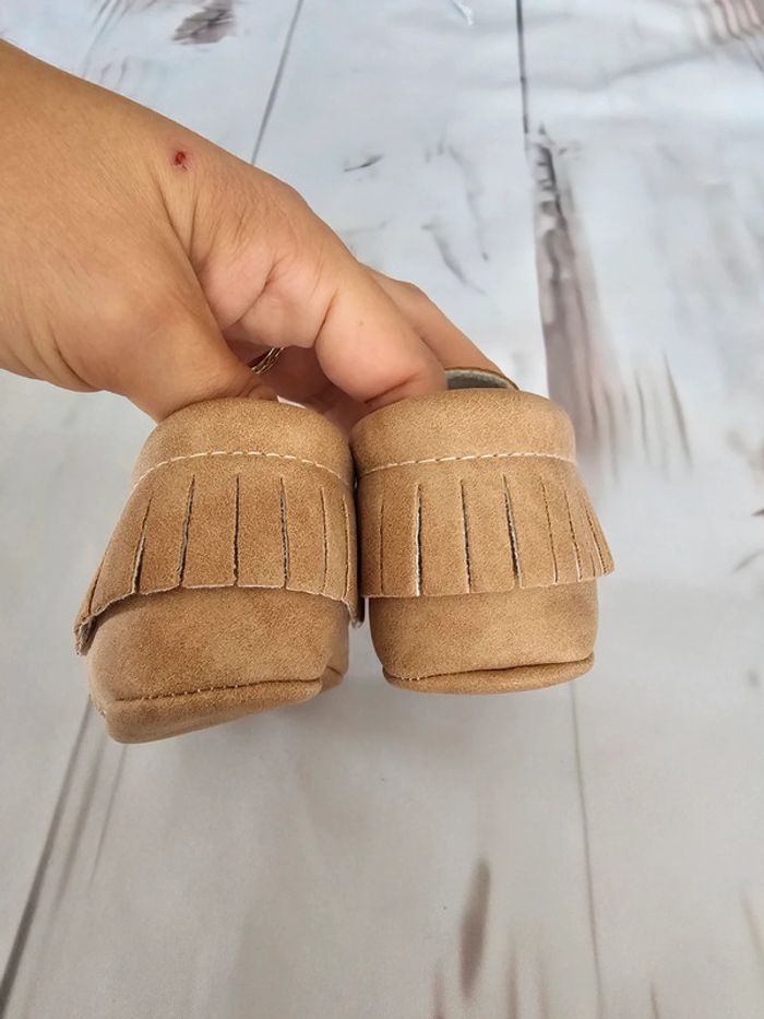 Paire de chaussures 6/12 mois - photo numéro 3