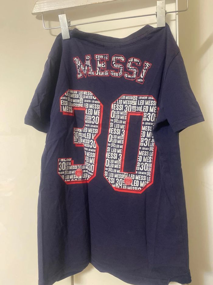 T-shirt, PSG. Messi .taille 10 ans . - photo numéro 5