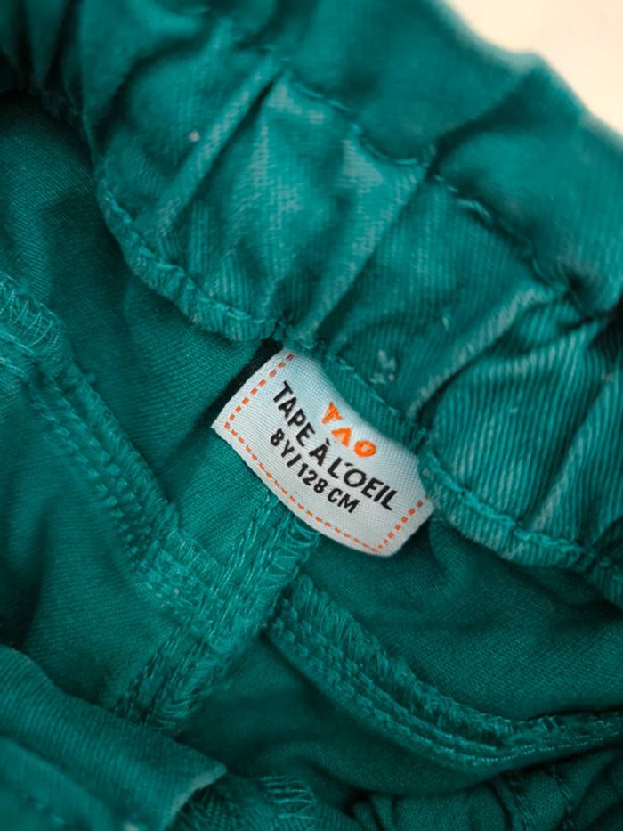 🩵 Joli short en jean vert d'eau/turquoise TAO en 8 ans 🩵 - photo numéro 4