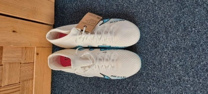 Crampons Nike Mercurial Superfly 9 Club MG