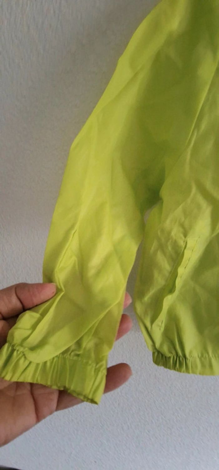 Veste coupe vent enfant taille 5 ans neuve - photo numéro 3