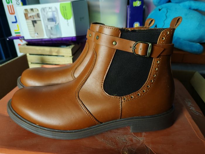 Bottines neuves pointure 37 - photo numéro 4