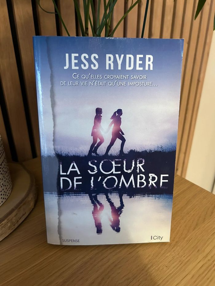 Livre La sœur de l’ombre