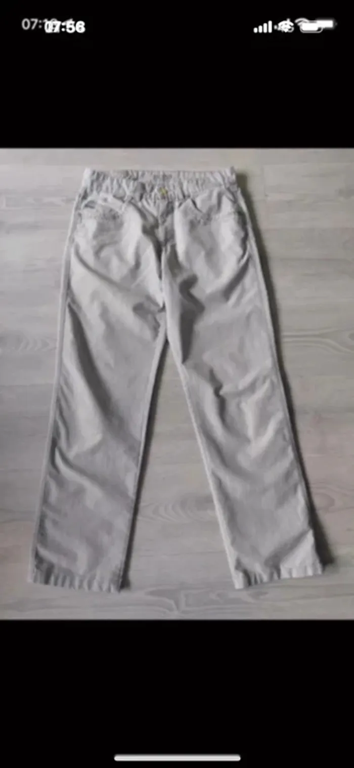 Pantalon Hugo Boss taille 40 - photo numéro 1