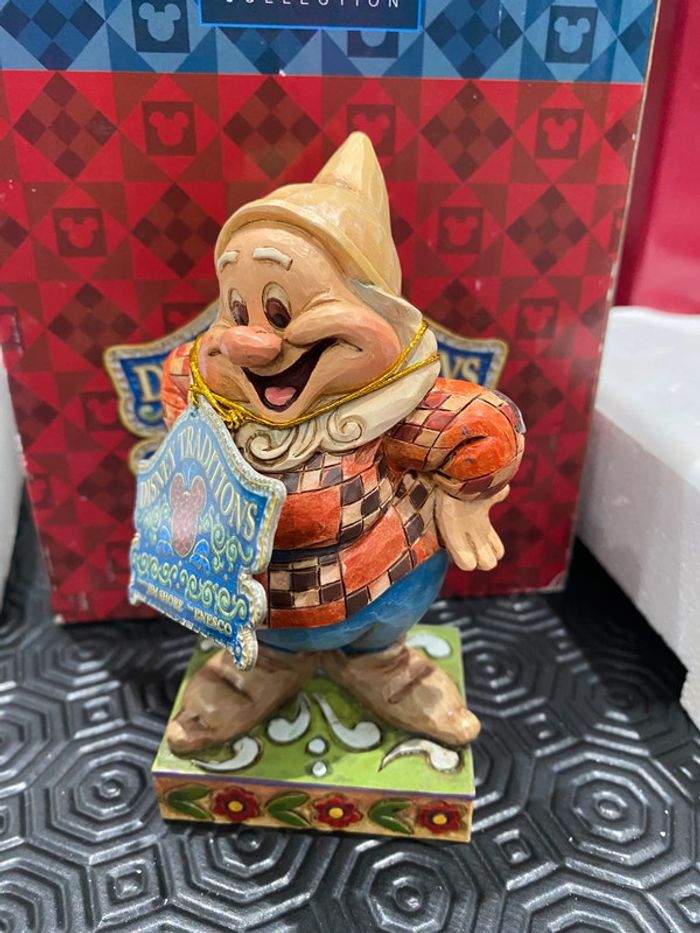 Figurine disney traditions 7 nains joyeux