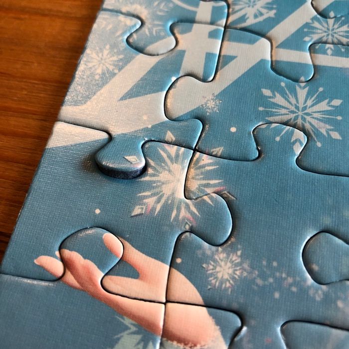 3 puzzles Reine des neiges 49 pièces - photo numéro 9