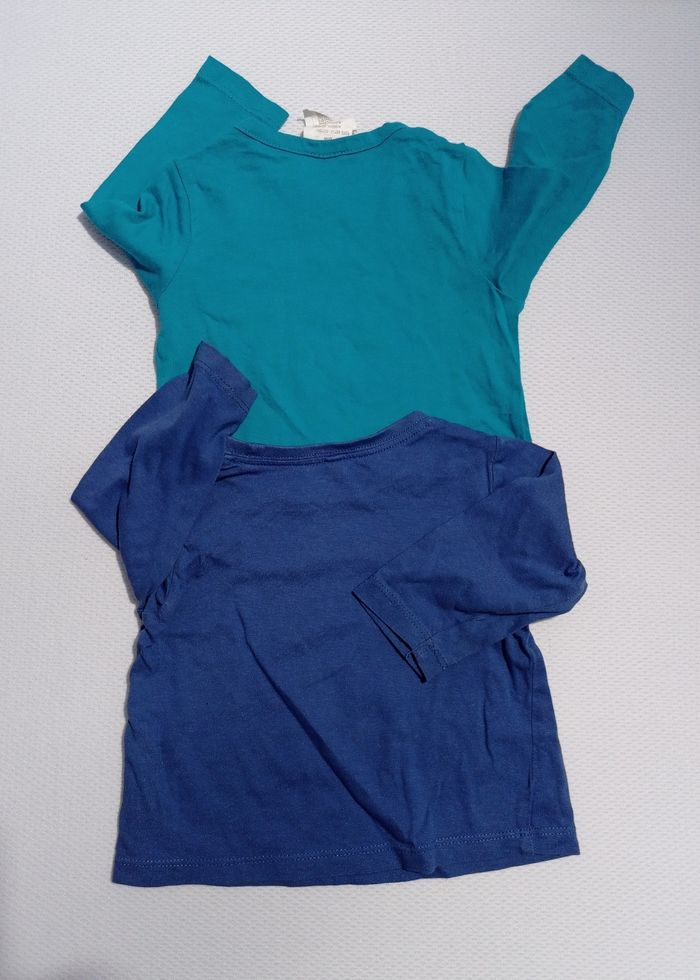 Lot 2 t-shirts manches longues 6 mois - photo numéro 2