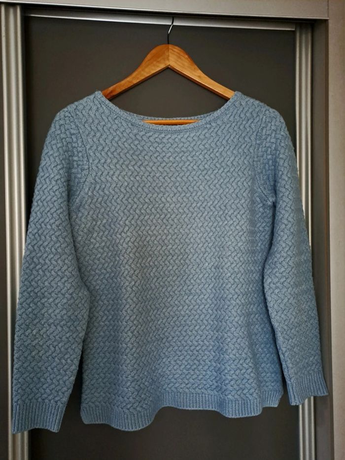 Pull mailles fantaisies impeccable