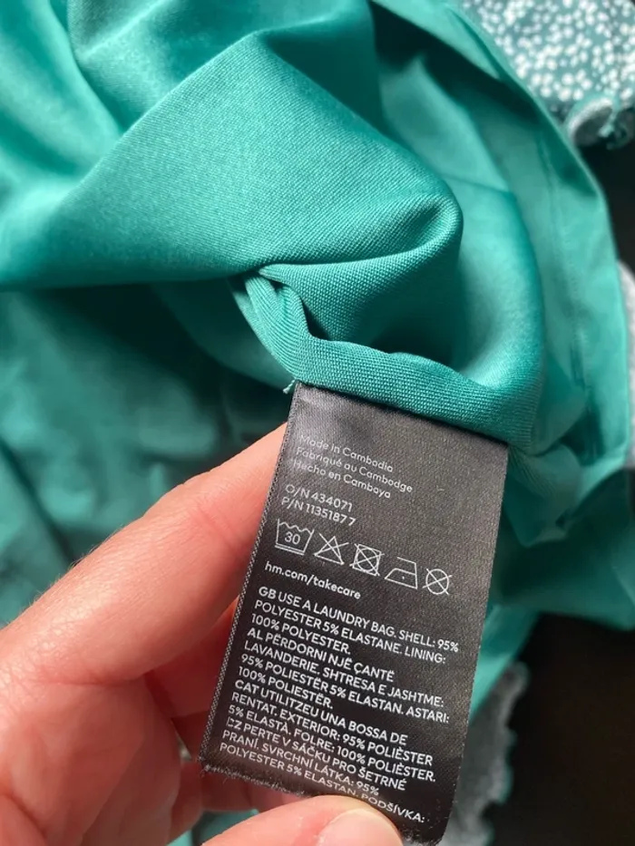 Robe légère H&M neuve Taille L - photo numéro 6